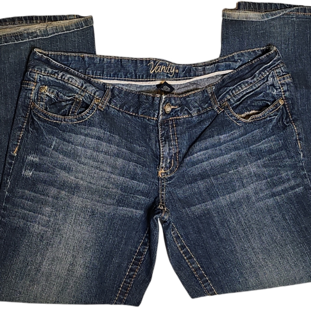 Womens Vanity Jeans 32W29L$10